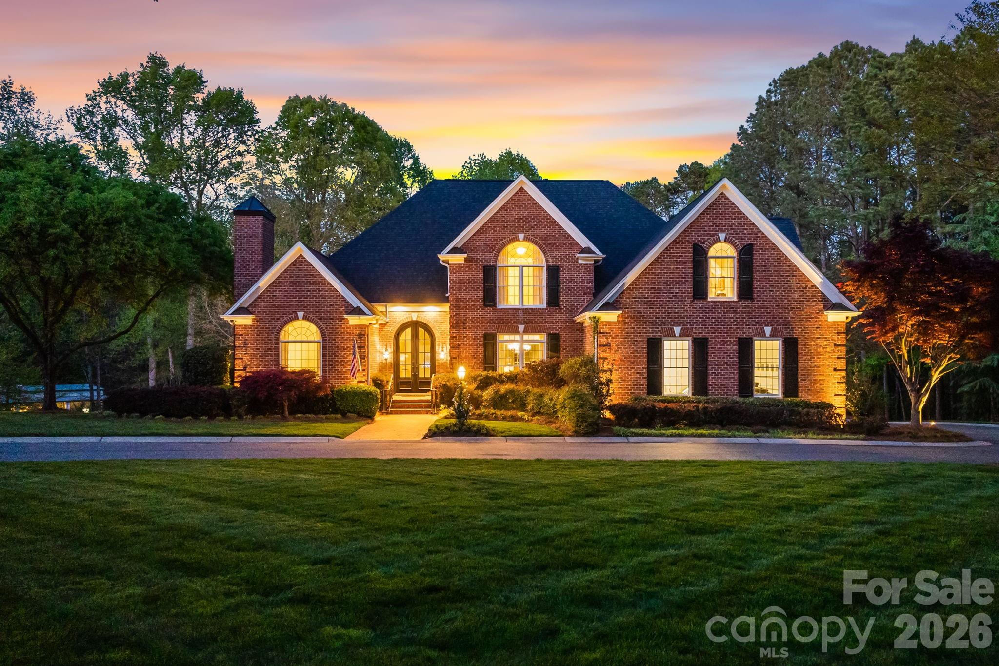 11555 Double Spring Road — Lewisville