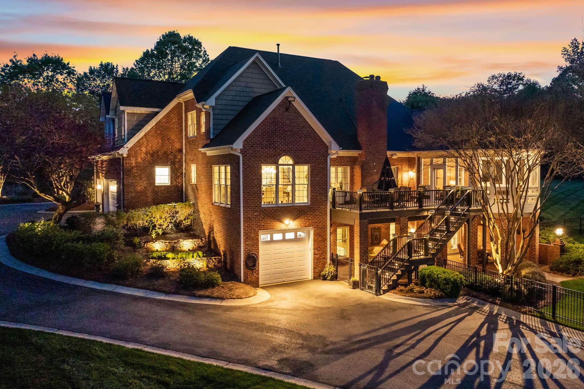 11555 Double Spring Road — Lewisville