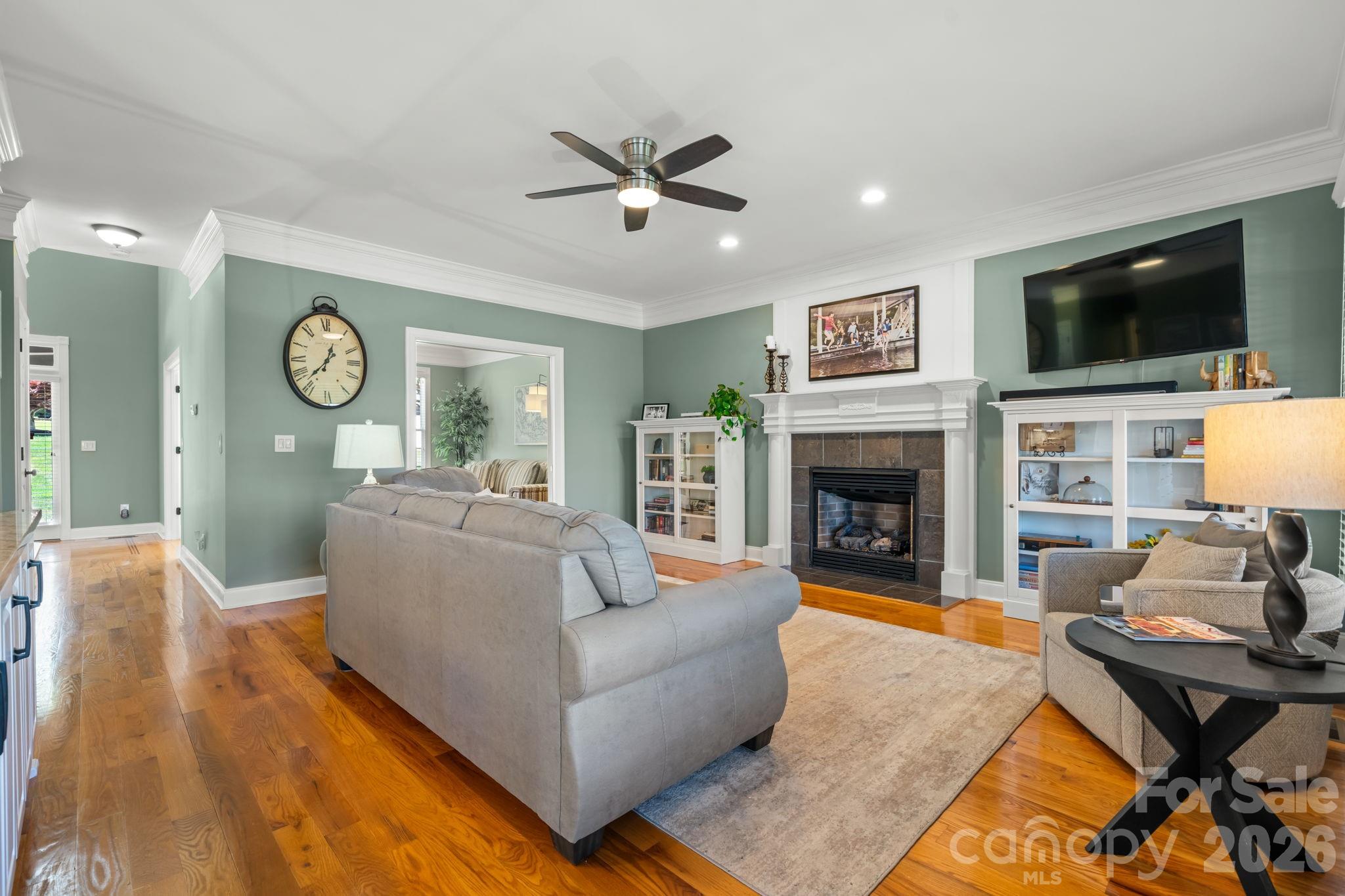 215 Iswa Drive — Taylorsville