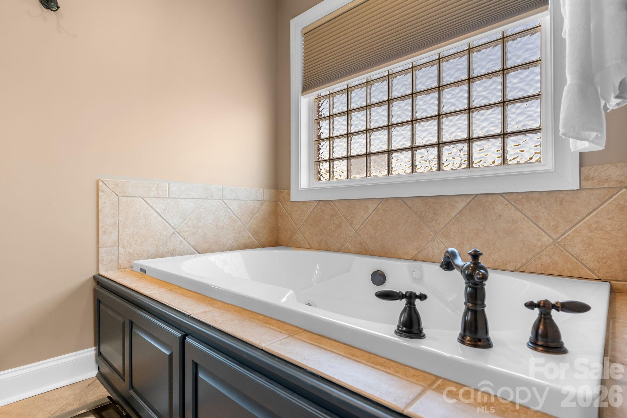 215 Iswa Drive — Taylorsville
