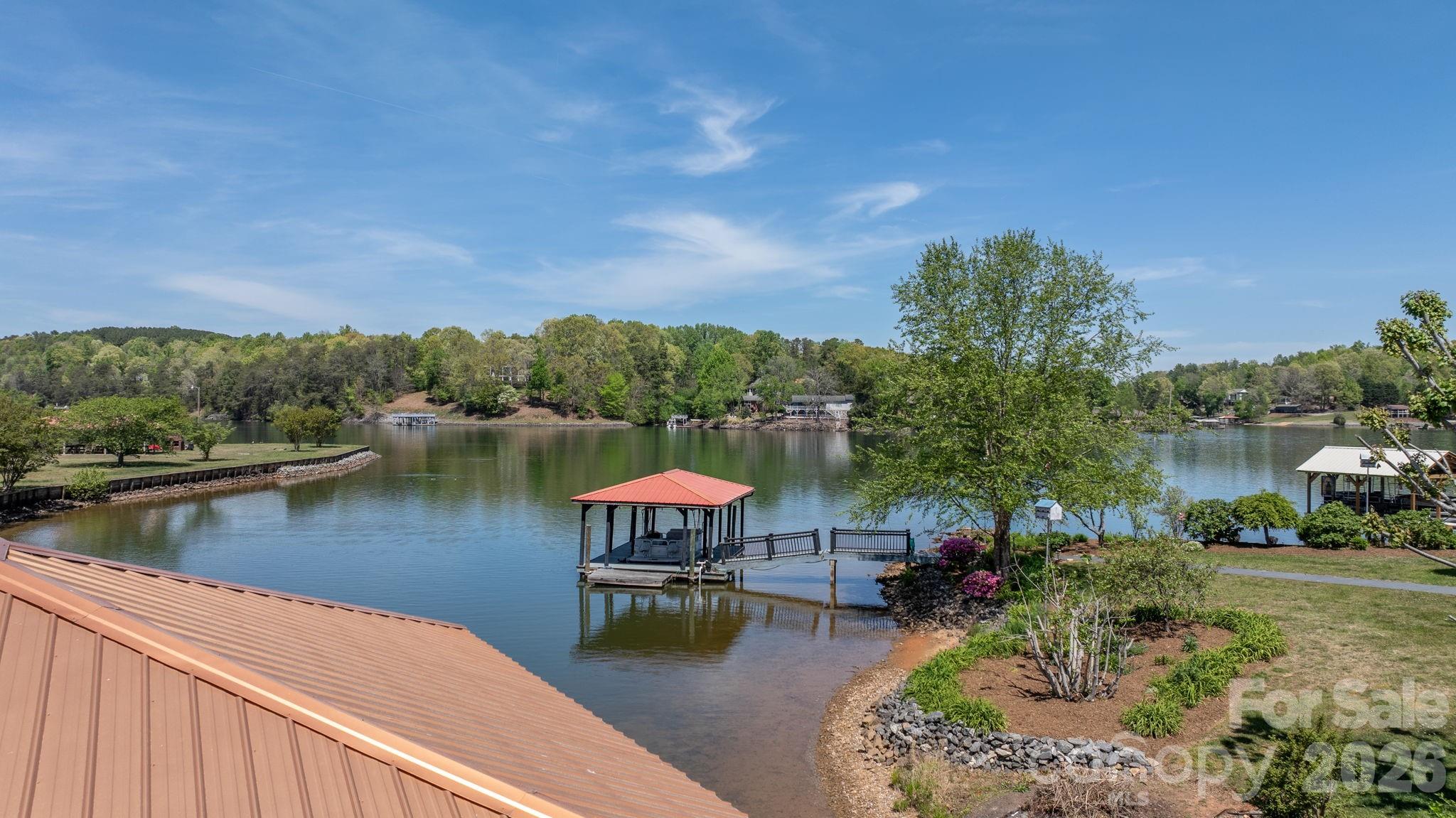 215 Iswa Drive — Taylorsville