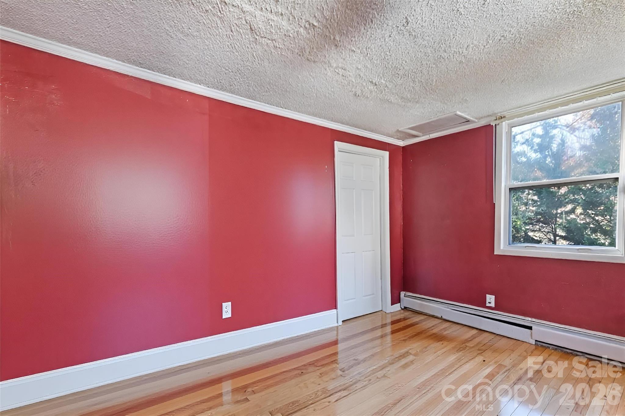 6 Chestnut Terrace — Asheville