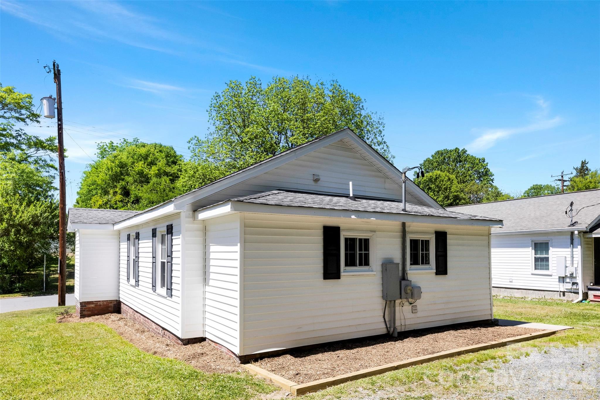 203 Sacco Street — Belmont