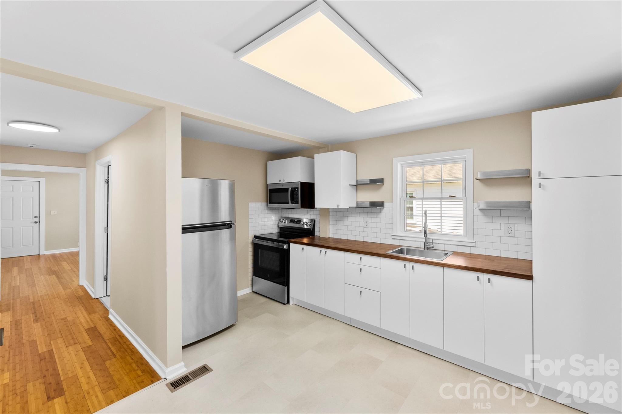 203 Sacco Street — Belmont