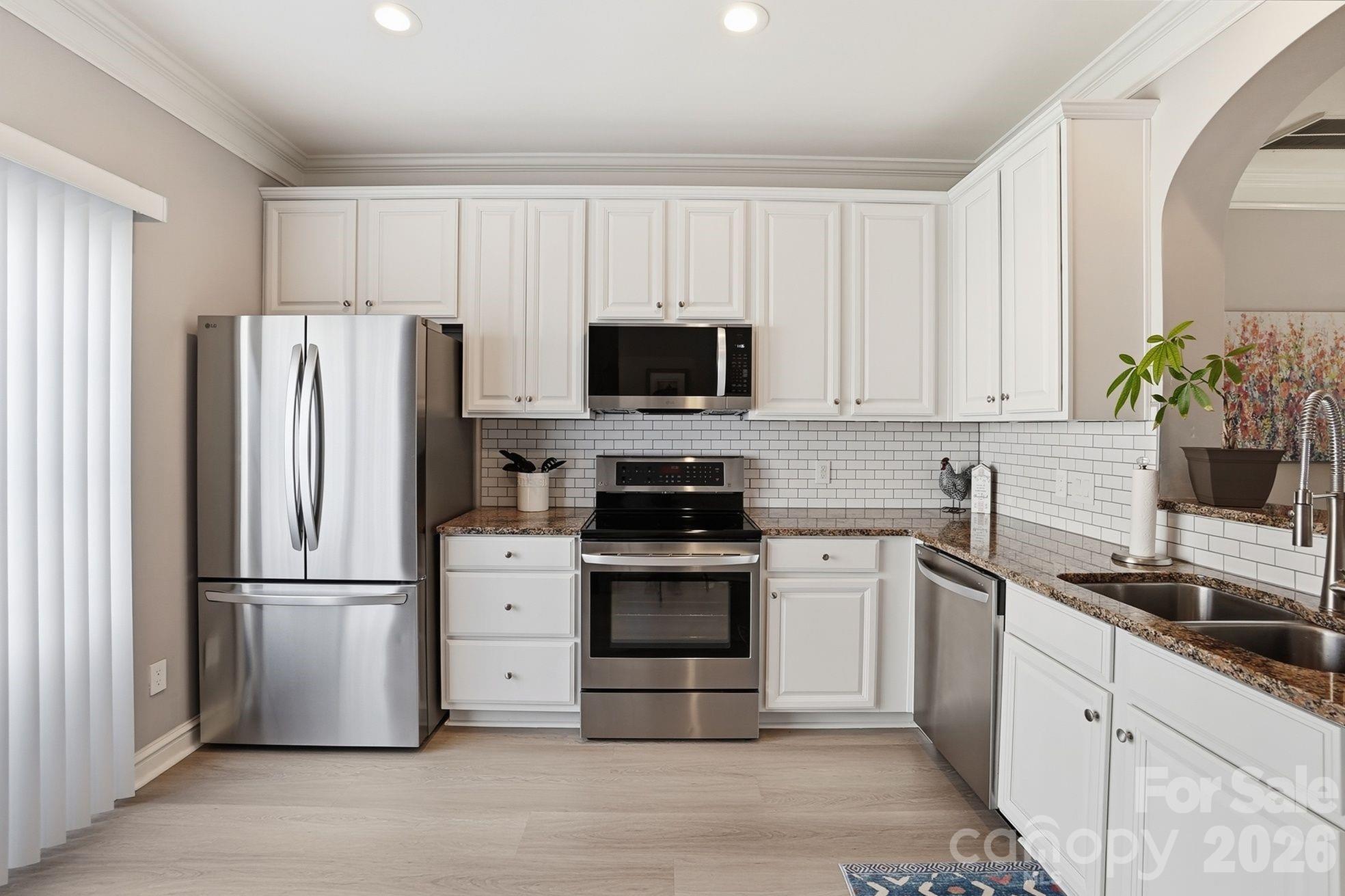 8512 Sunset Hill Road — Waxhaw