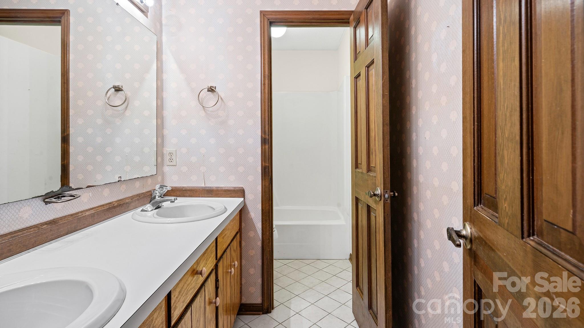 297 Mockingbird Lane — McAdenville