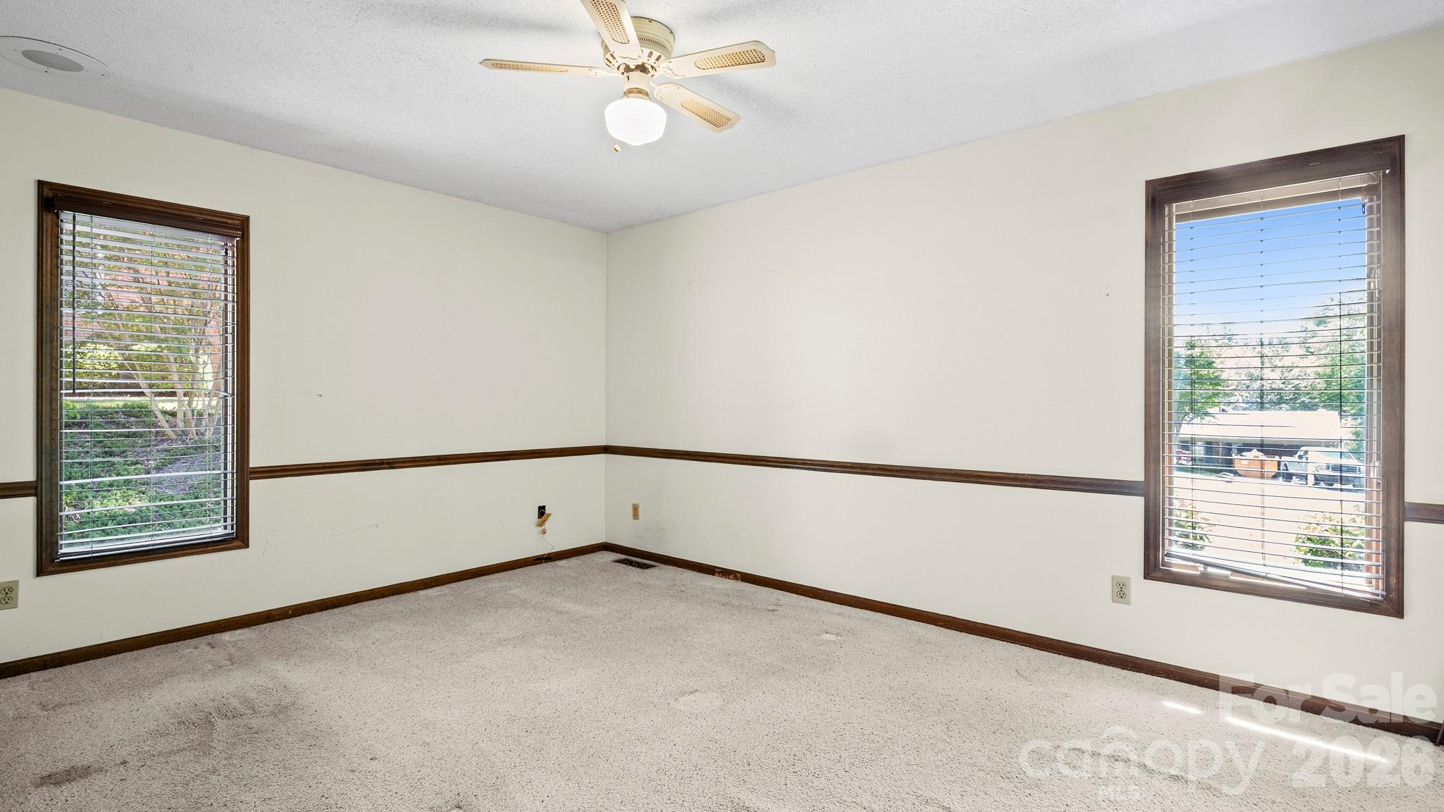 297 Mockingbird Lane — McAdenville