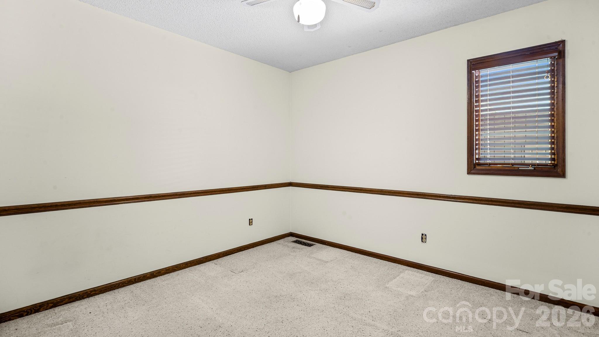 297 Mockingbird Lane — McAdenville