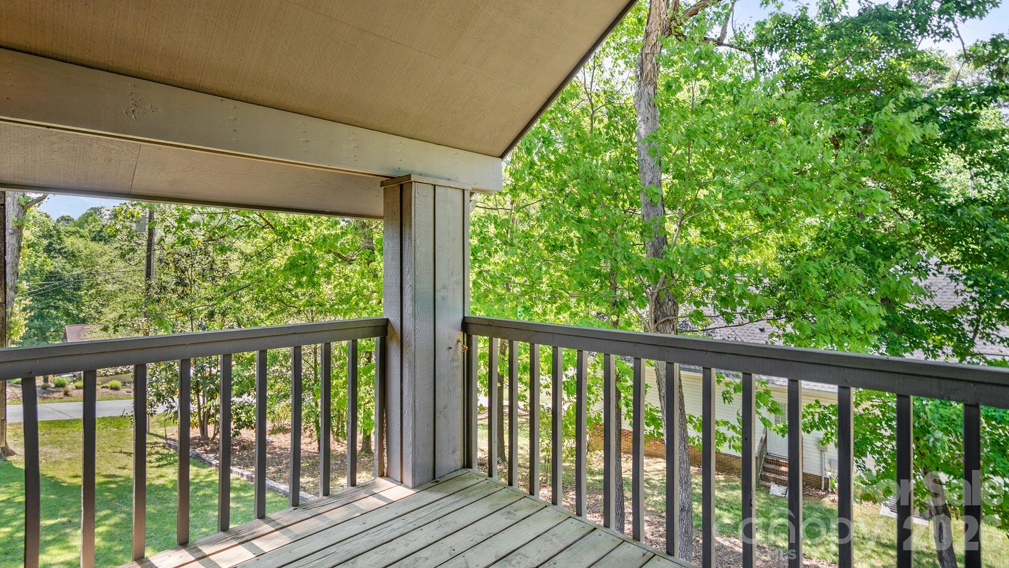 297 Mockingbird Lane — McAdenville
