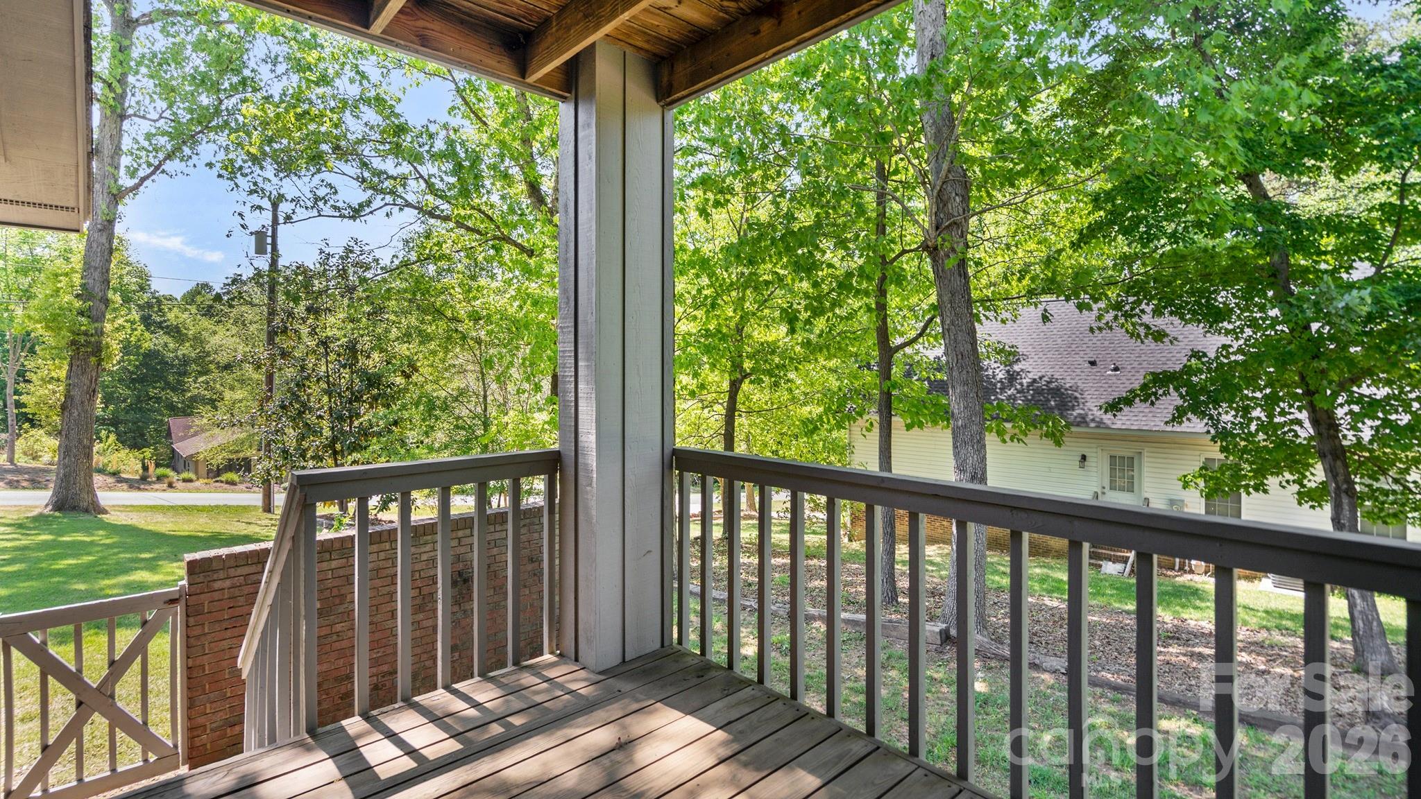 297 Mockingbird Lane — McAdenville