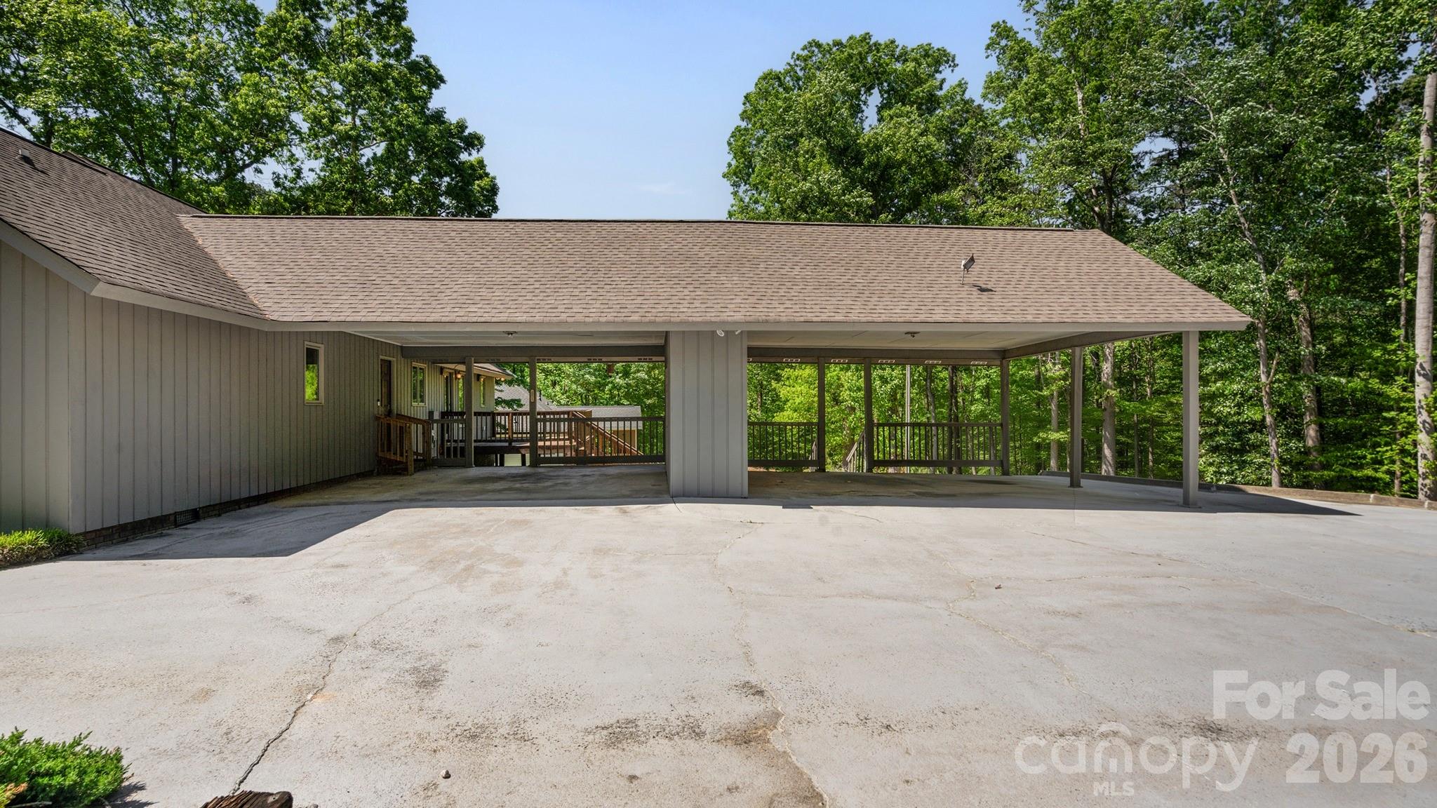 297 Mockingbird Lane — McAdenville