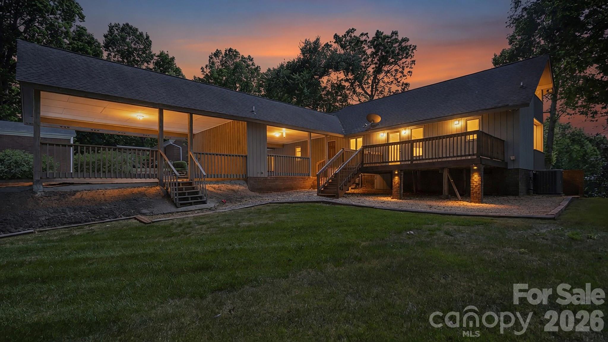 297 Mockingbird Lane — McAdenville