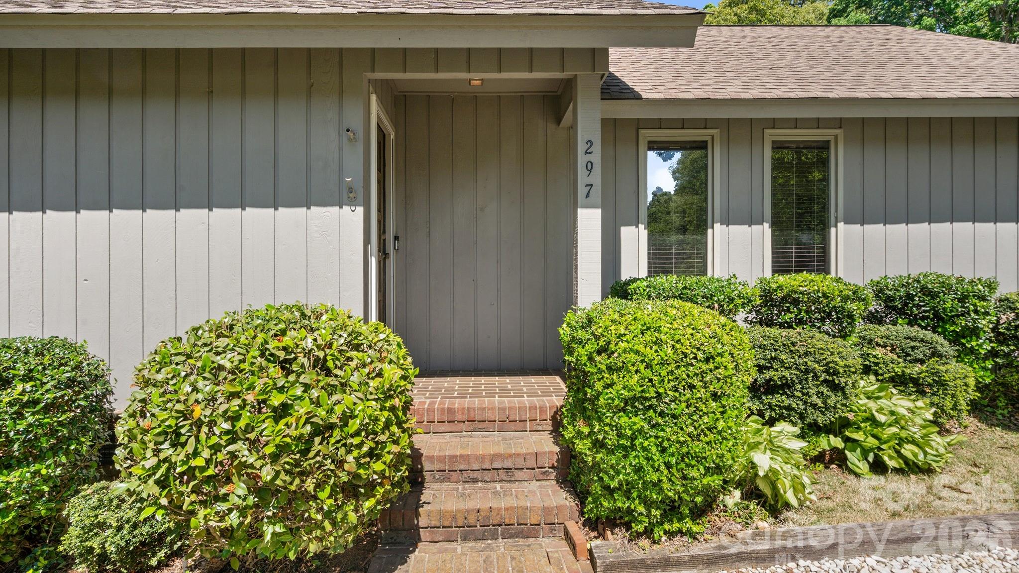 297 Mockingbird Lane — McAdenville