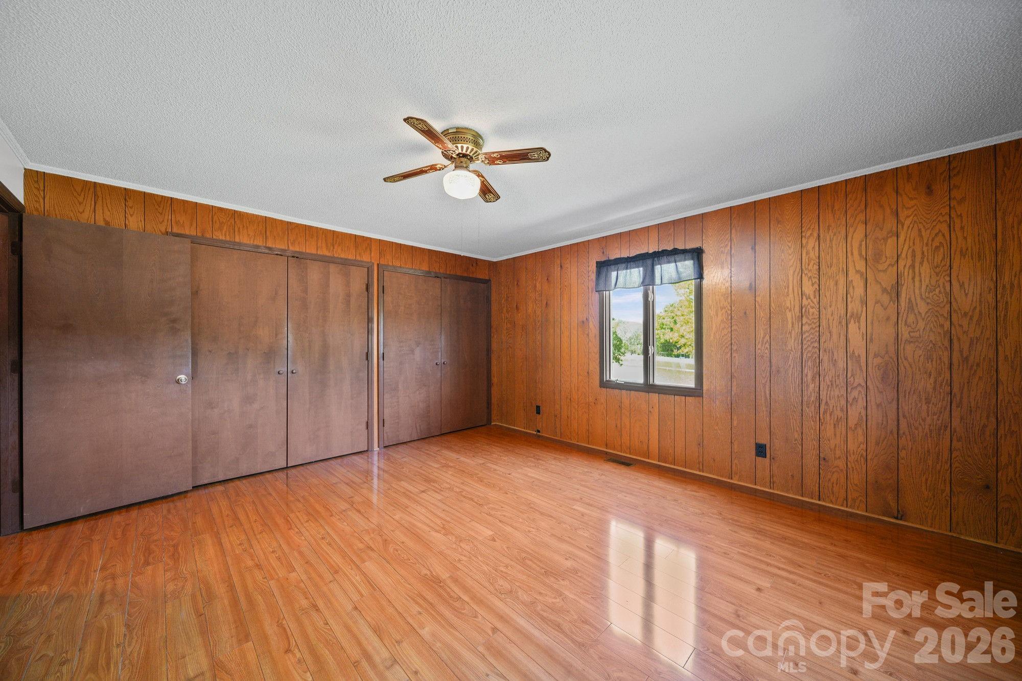 144 Pops Lake Road — Statesville