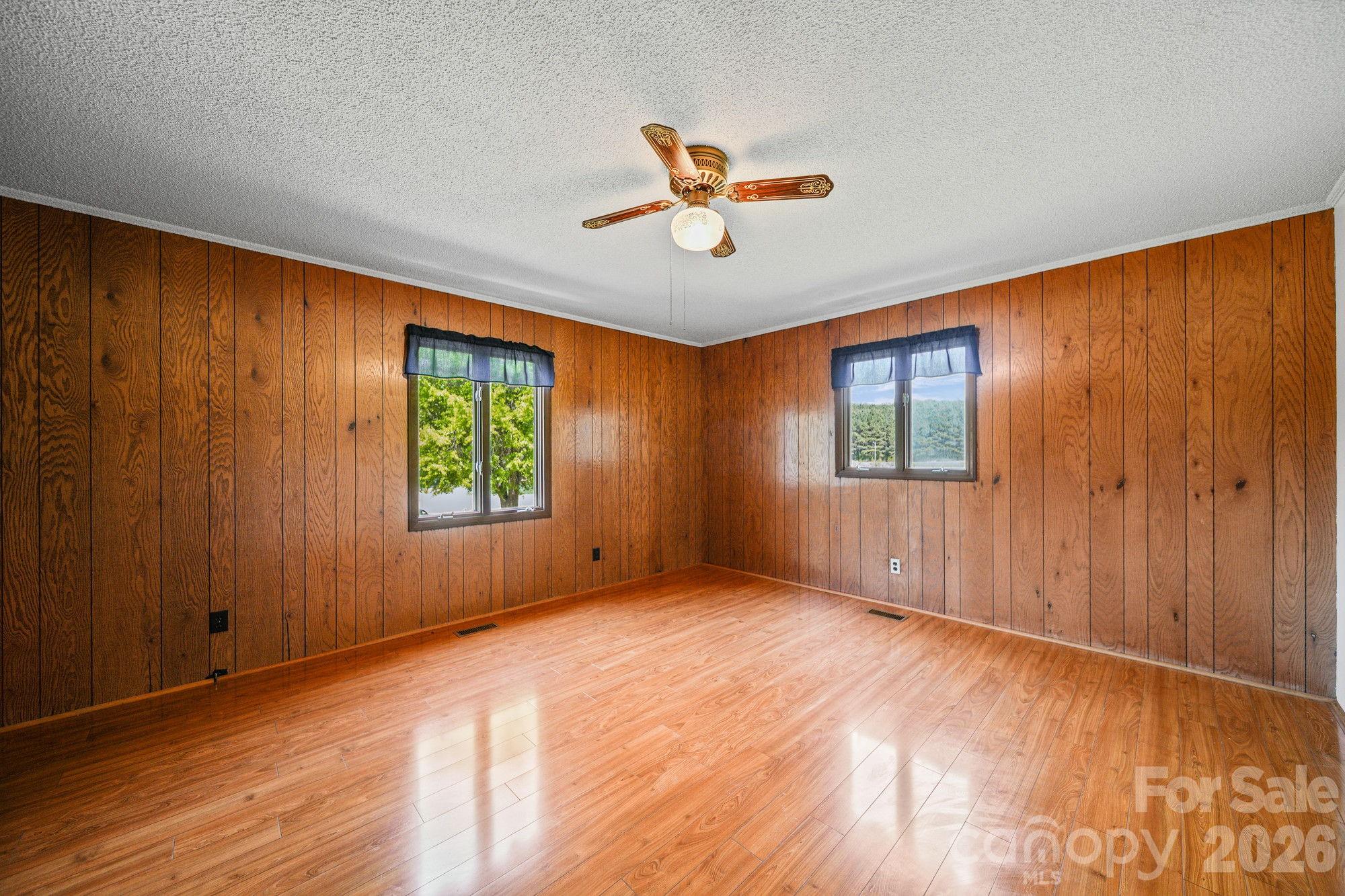 144 Pops Lake Road — Statesville