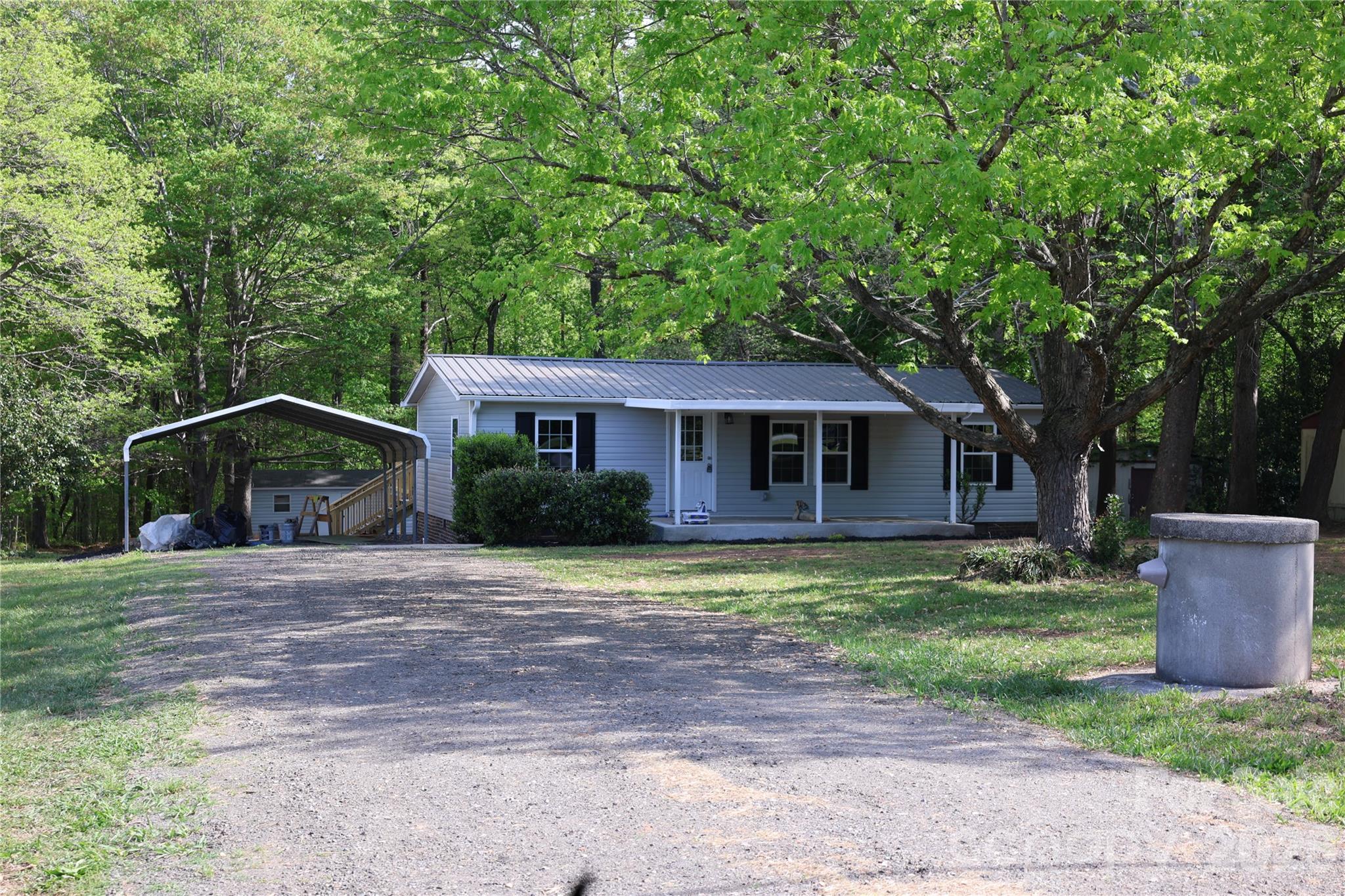 6443 Sherwood Lane — Denver