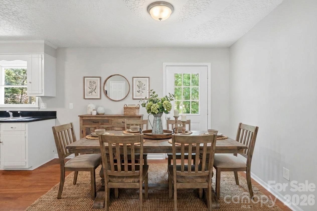 806 S Laurel Street — Lincolnton