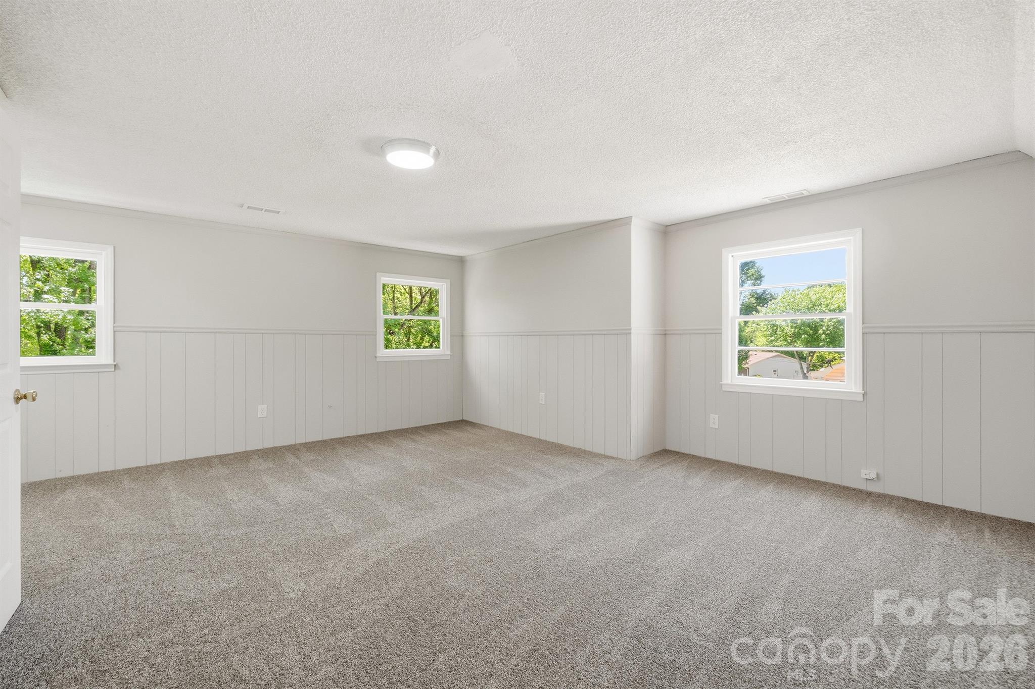 806 S Laurel Street — Lincolnton