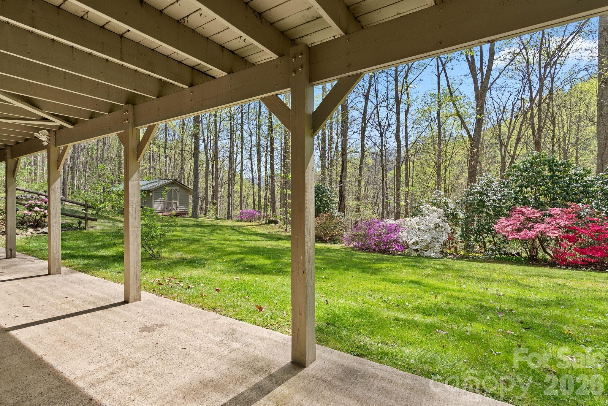 1060 Indian Camp Creek Road — Hot Springs