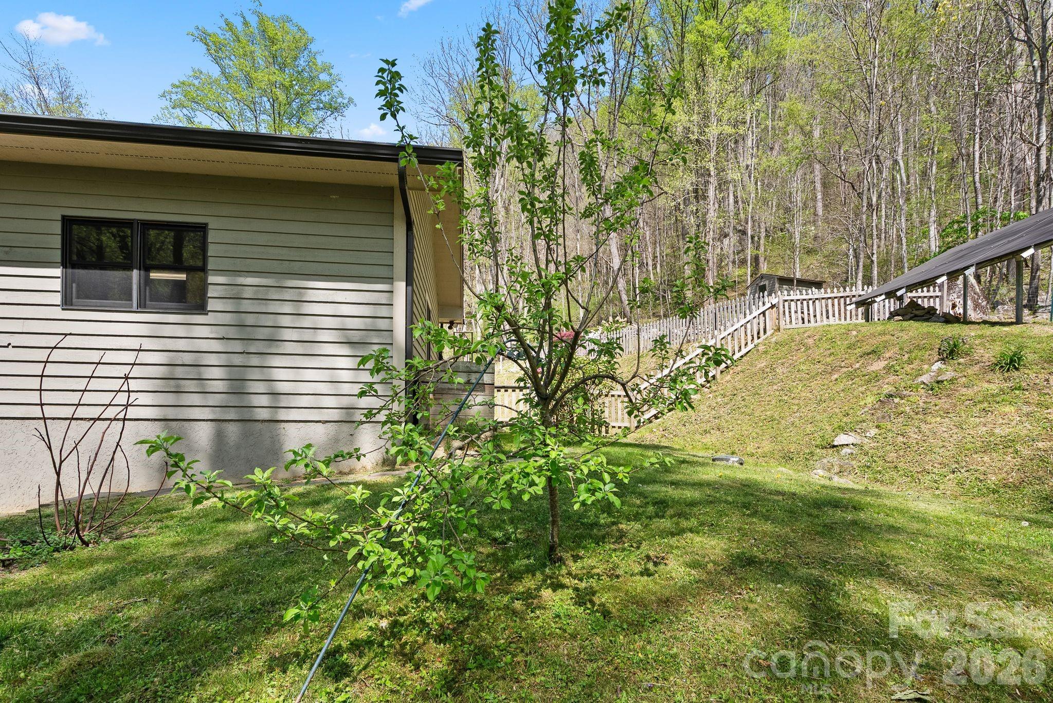 1060 Indian Camp Creek Road — Hot Springs