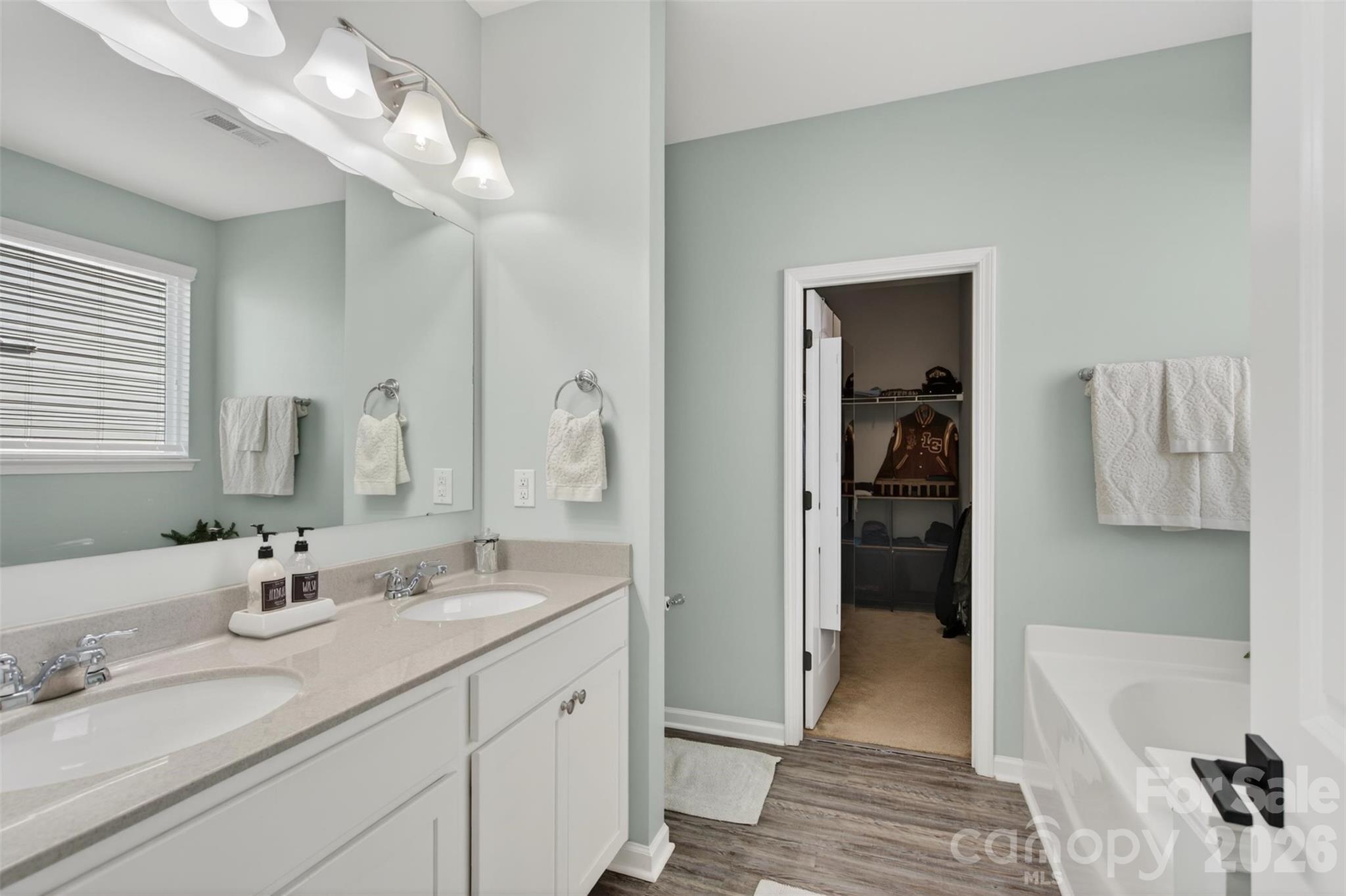 6038 Durango Way — Denver