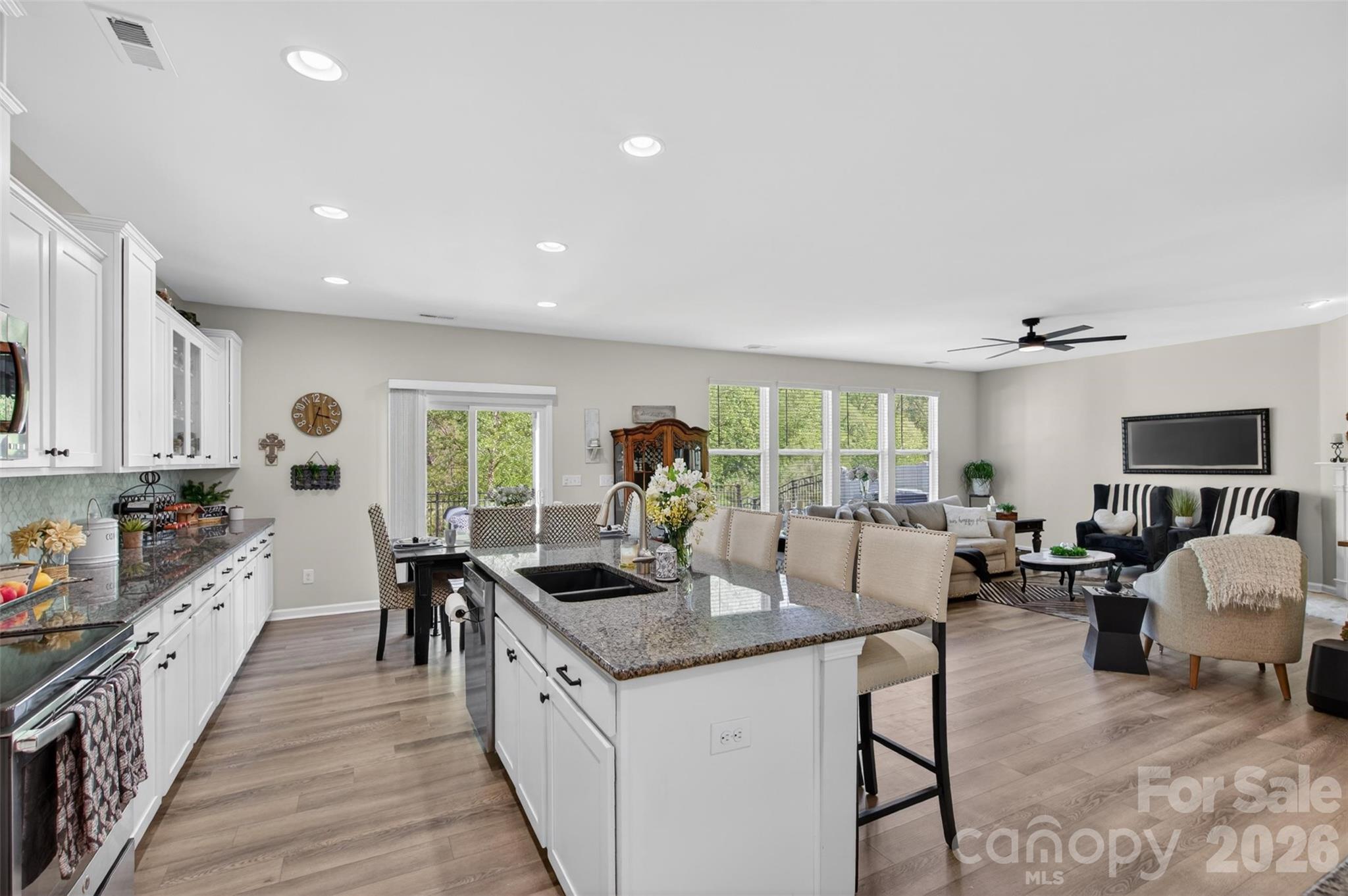 6038 Durango Way — Denver