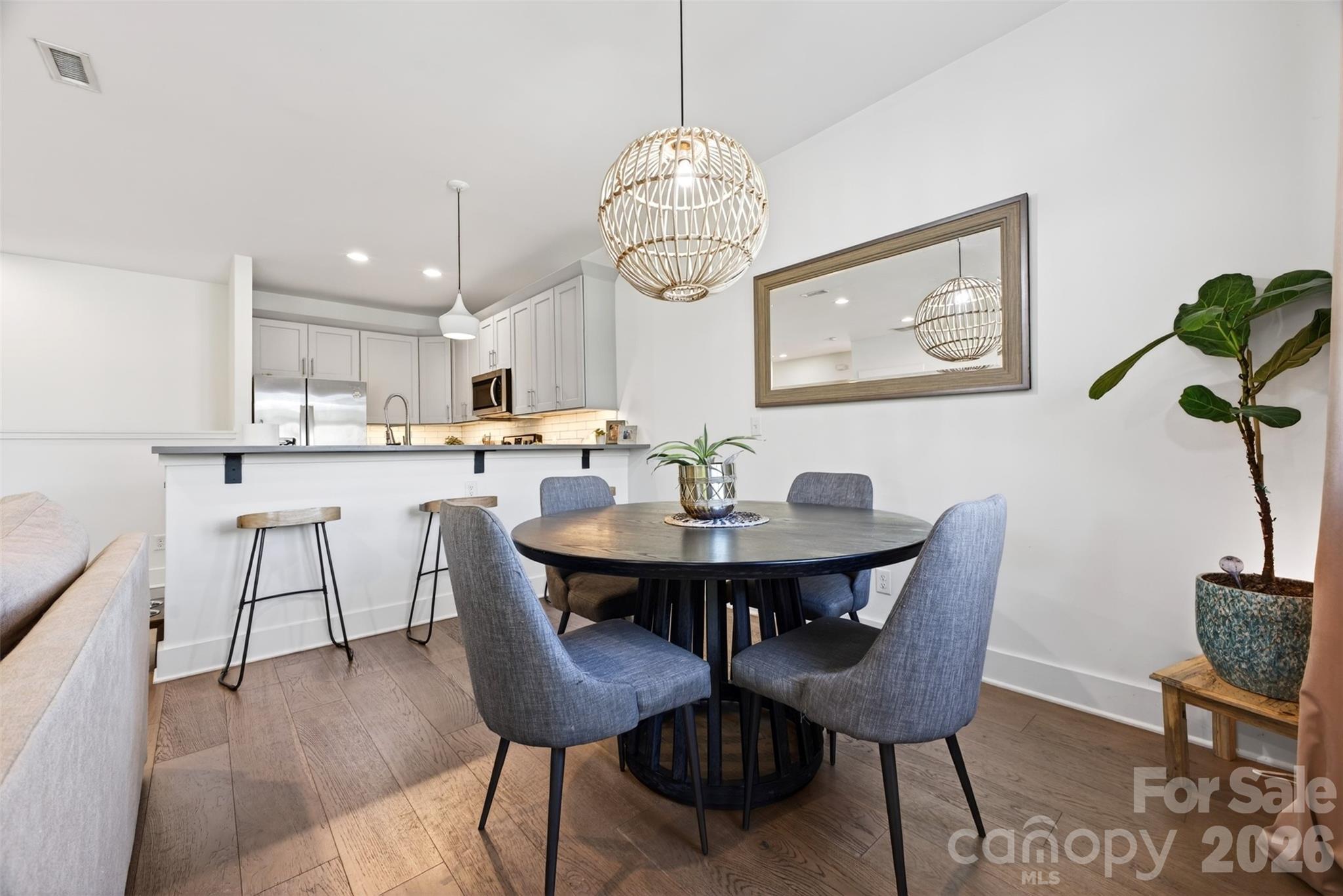 62 Dillingham Road — Asheville