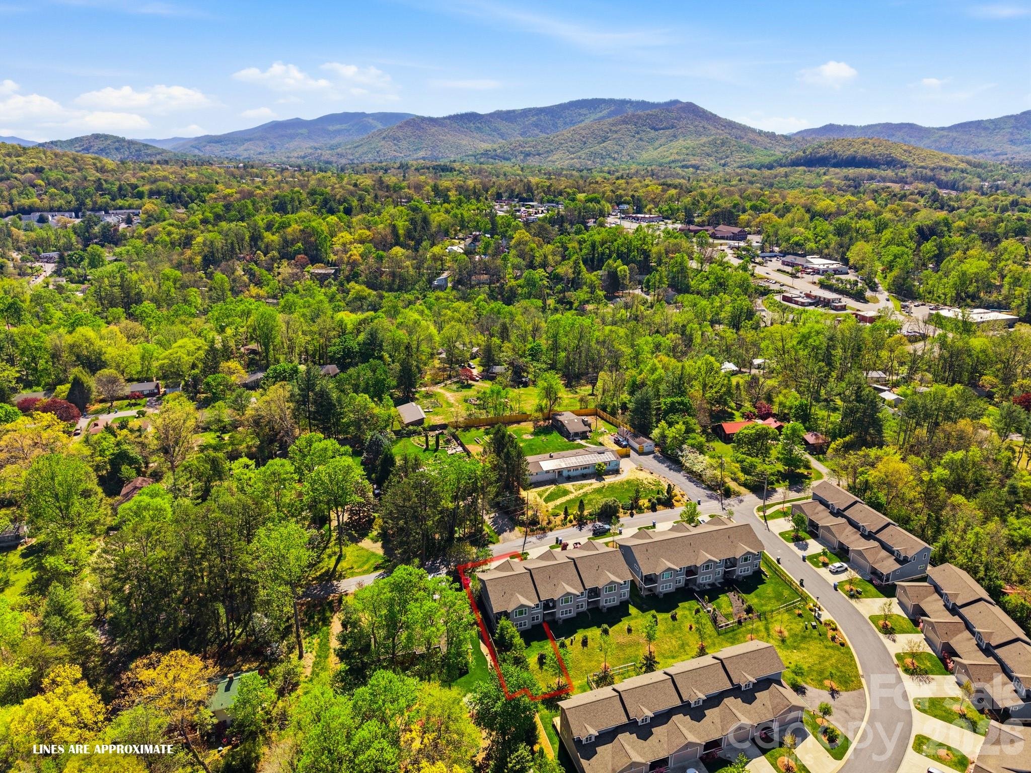 62 Dillingham Road — Asheville