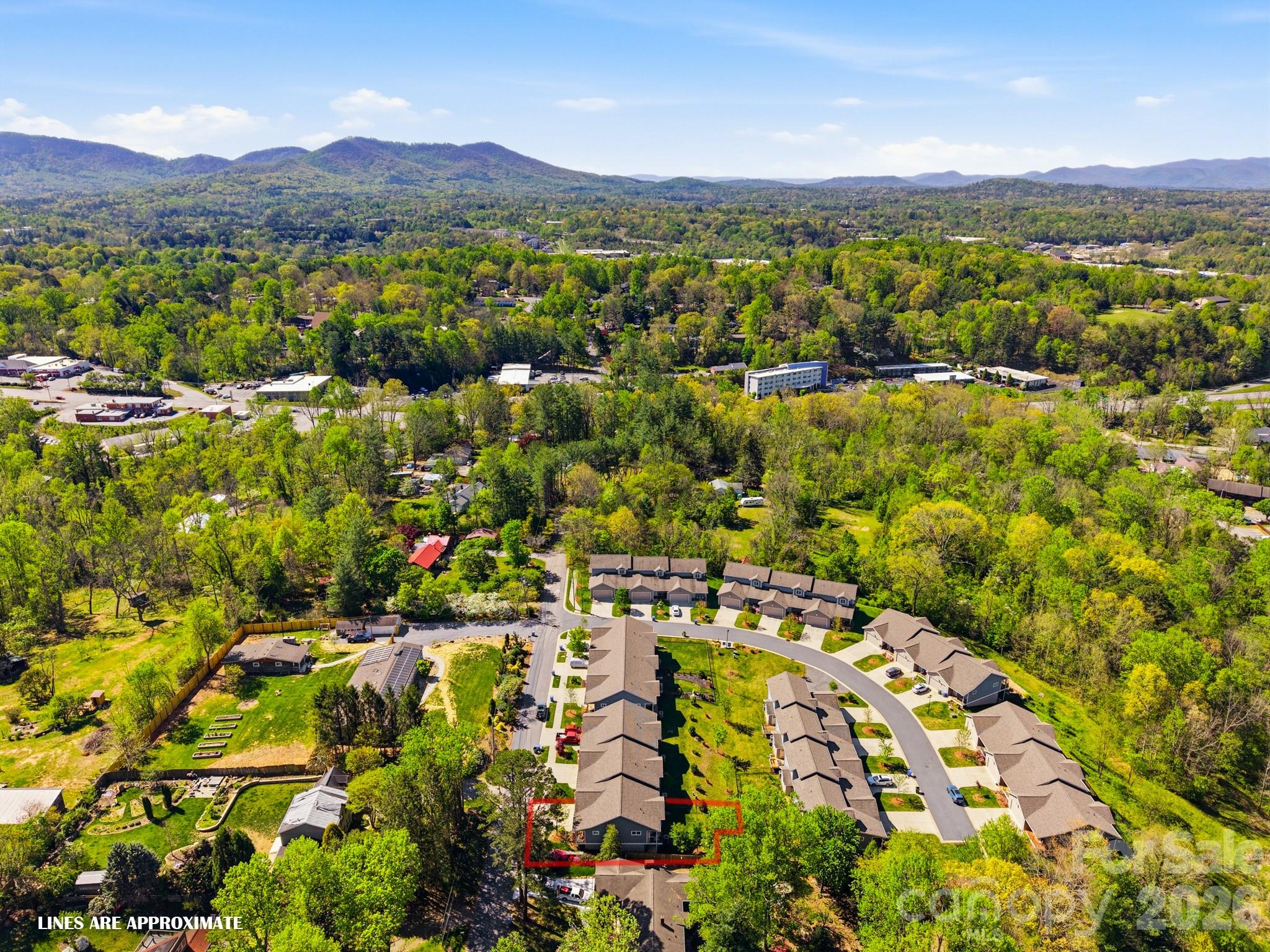 62 Dillingham Road — Asheville
