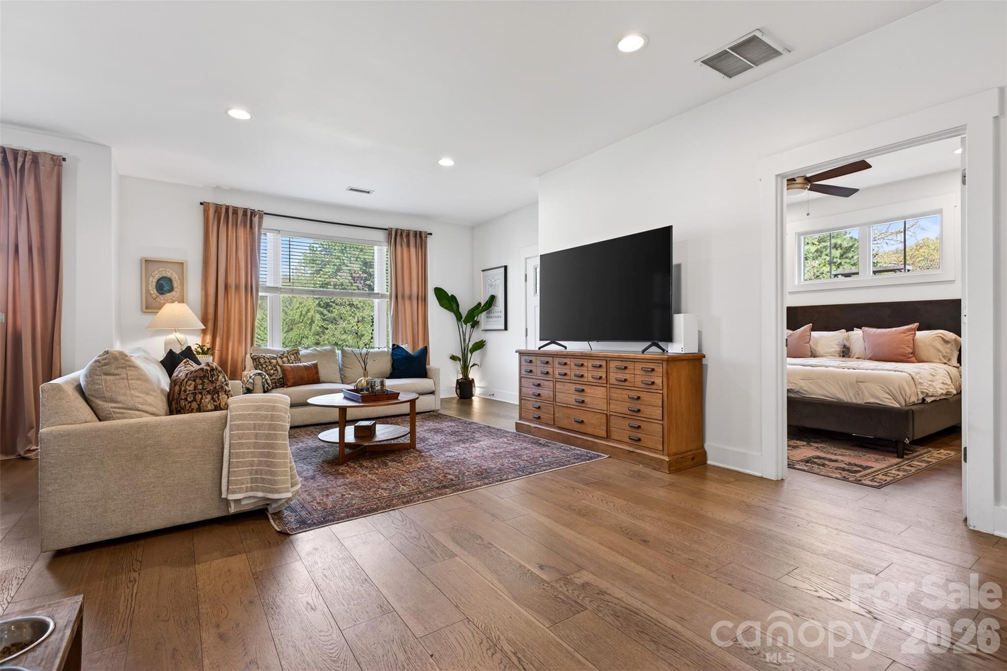 62 Dillingham Road — Asheville