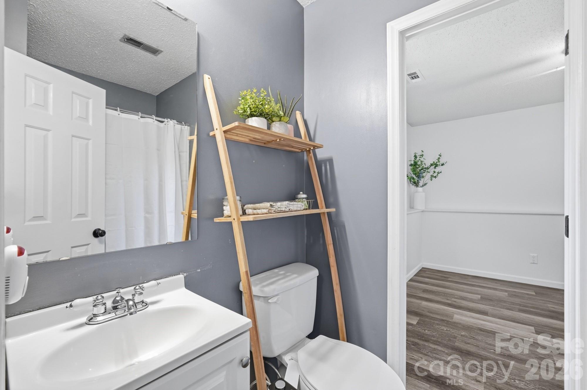 3818 Wild Country Way — Gastonia