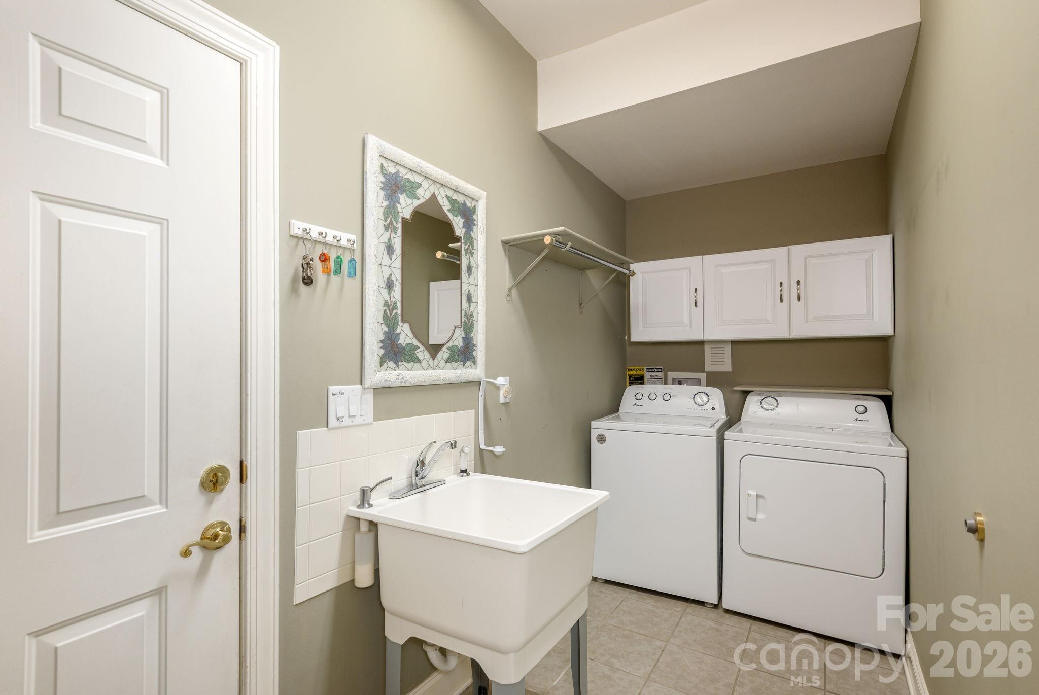 20 N Mission Hills Court — Mills River