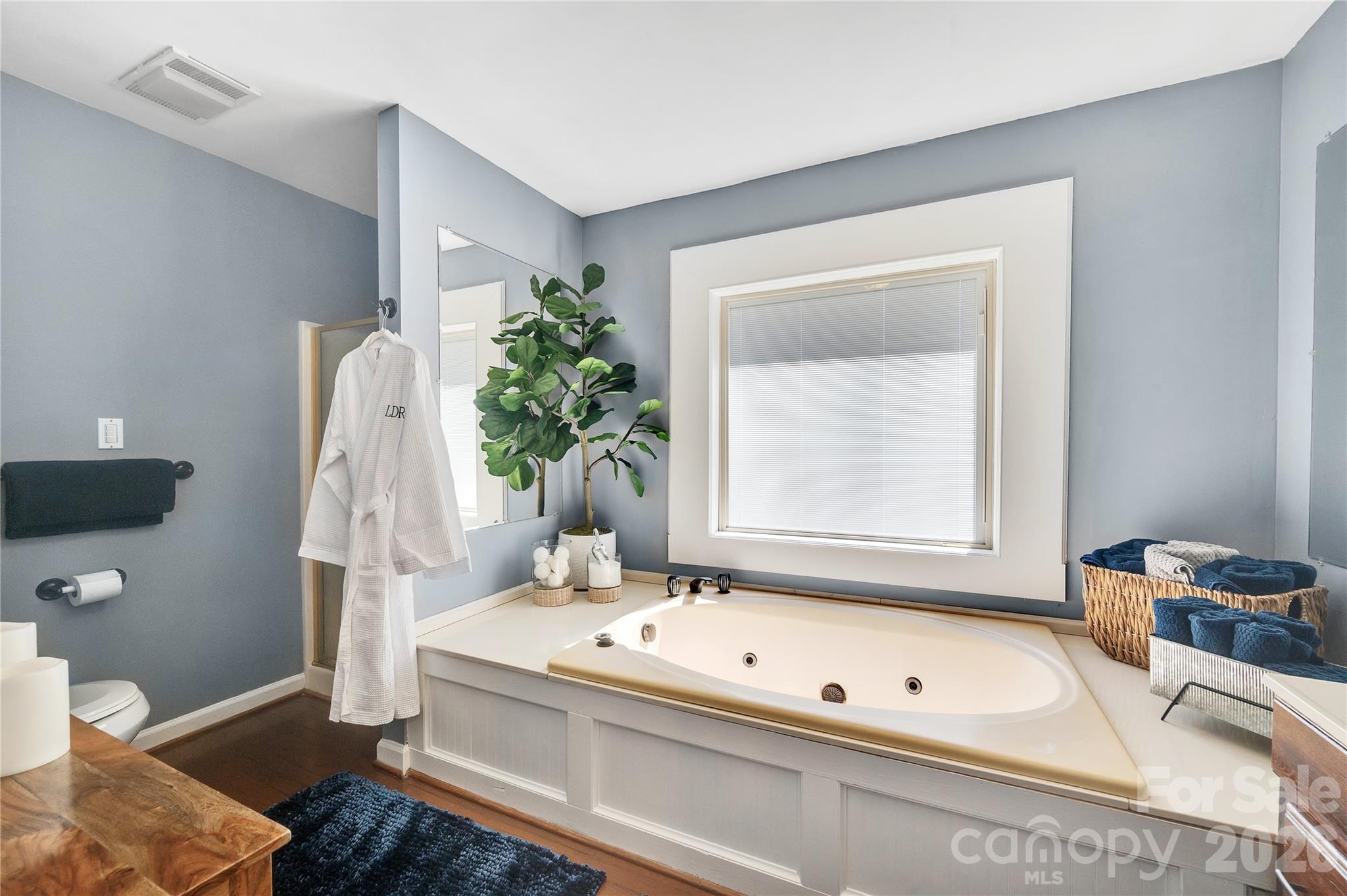 10 High Meadows Drive — Candler
