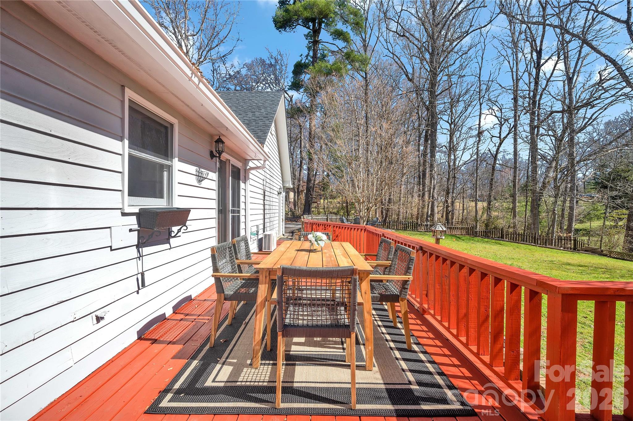 10 High Meadows Drive — Candler