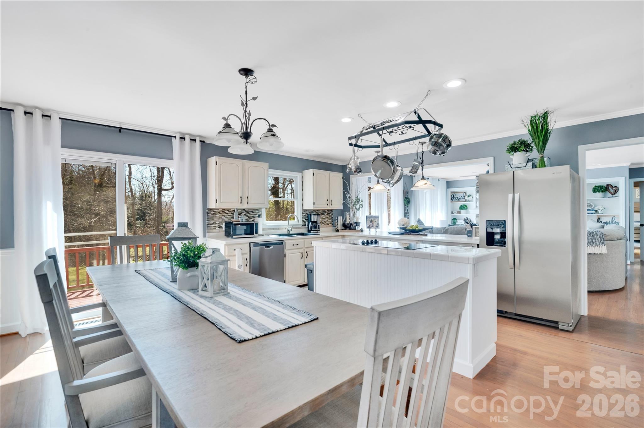 10 High Meadows Drive — Candler