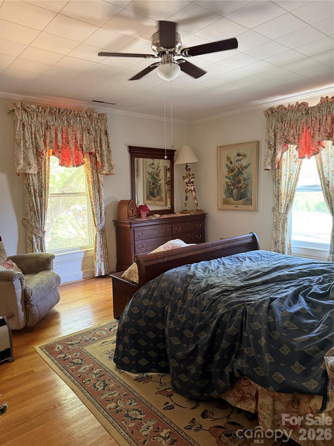 406 E Main Street — Chesterfield
