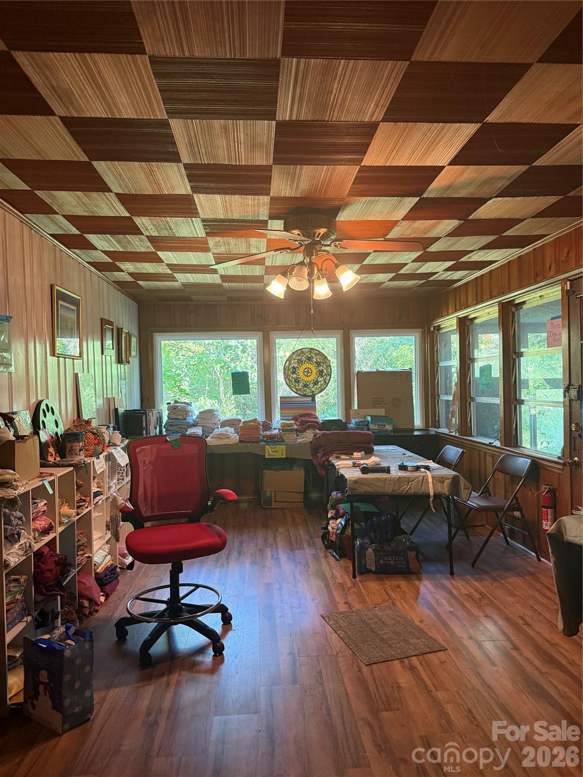 406 E Main Street — Chesterfield