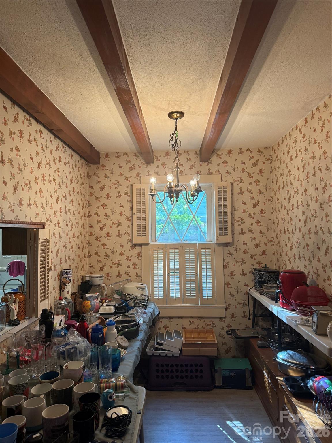 406 E Main Street — Chesterfield