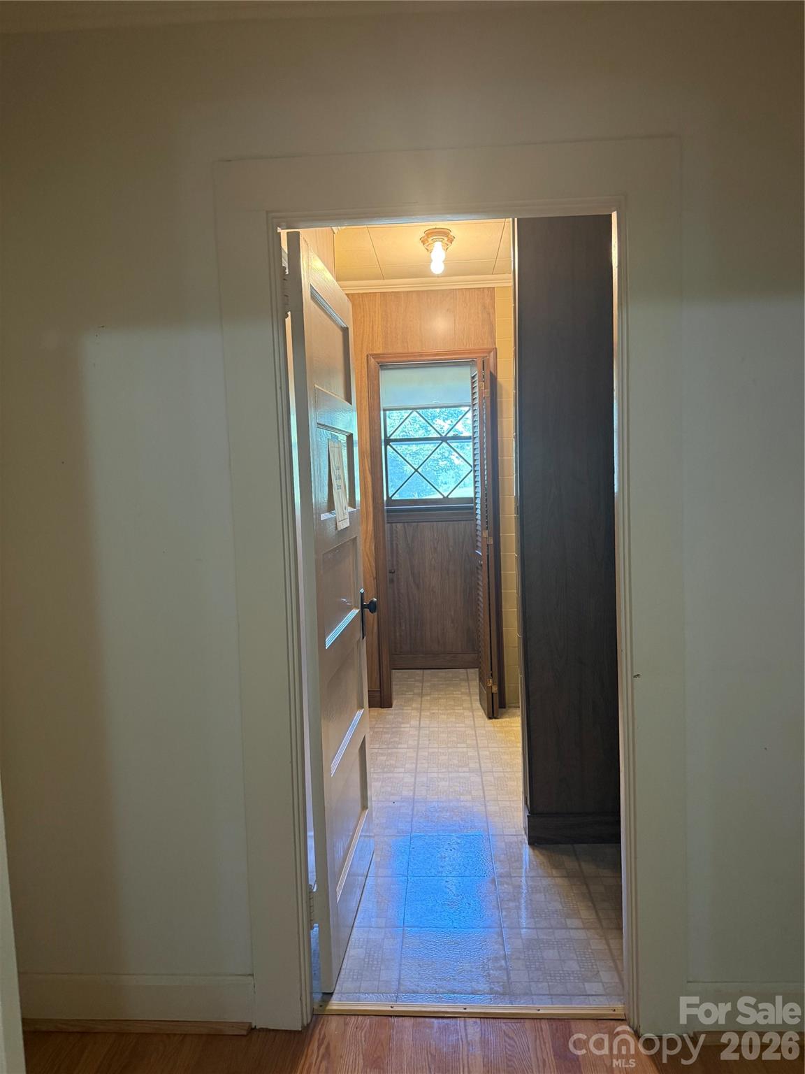 406 E Main Street — Chesterfield
