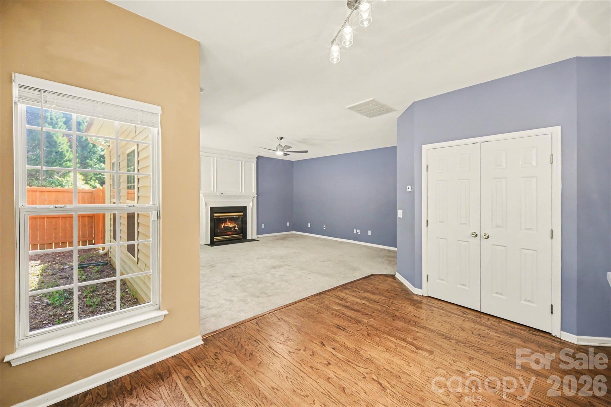 11647 Northwoods Forest Drive — Charlotte