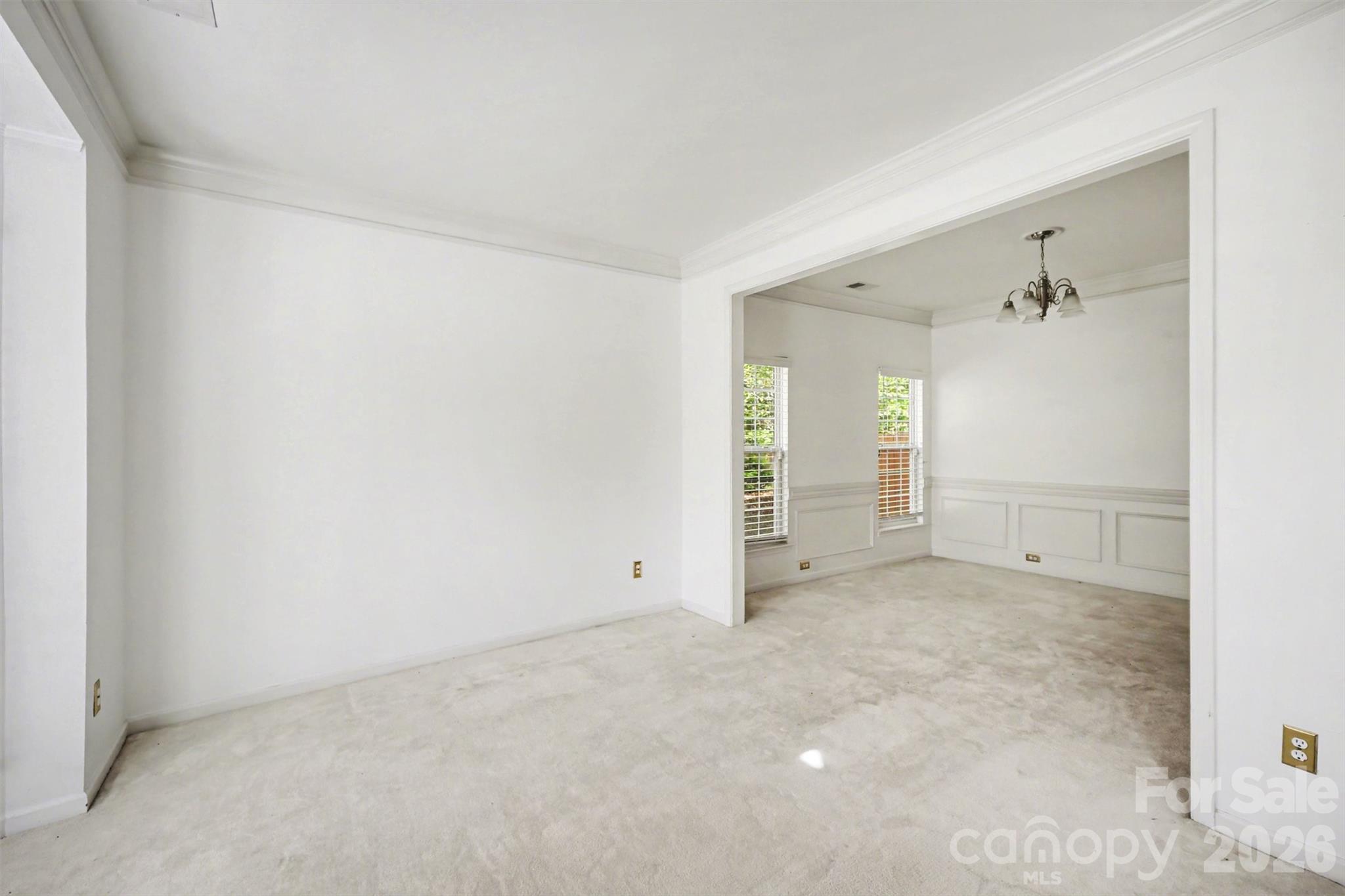11647 Northwoods Forest Drive — Charlotte