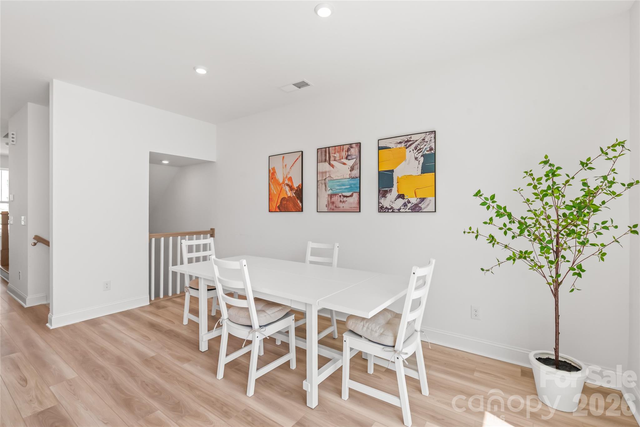 15309 Ballancroft Parkway — Charlotte