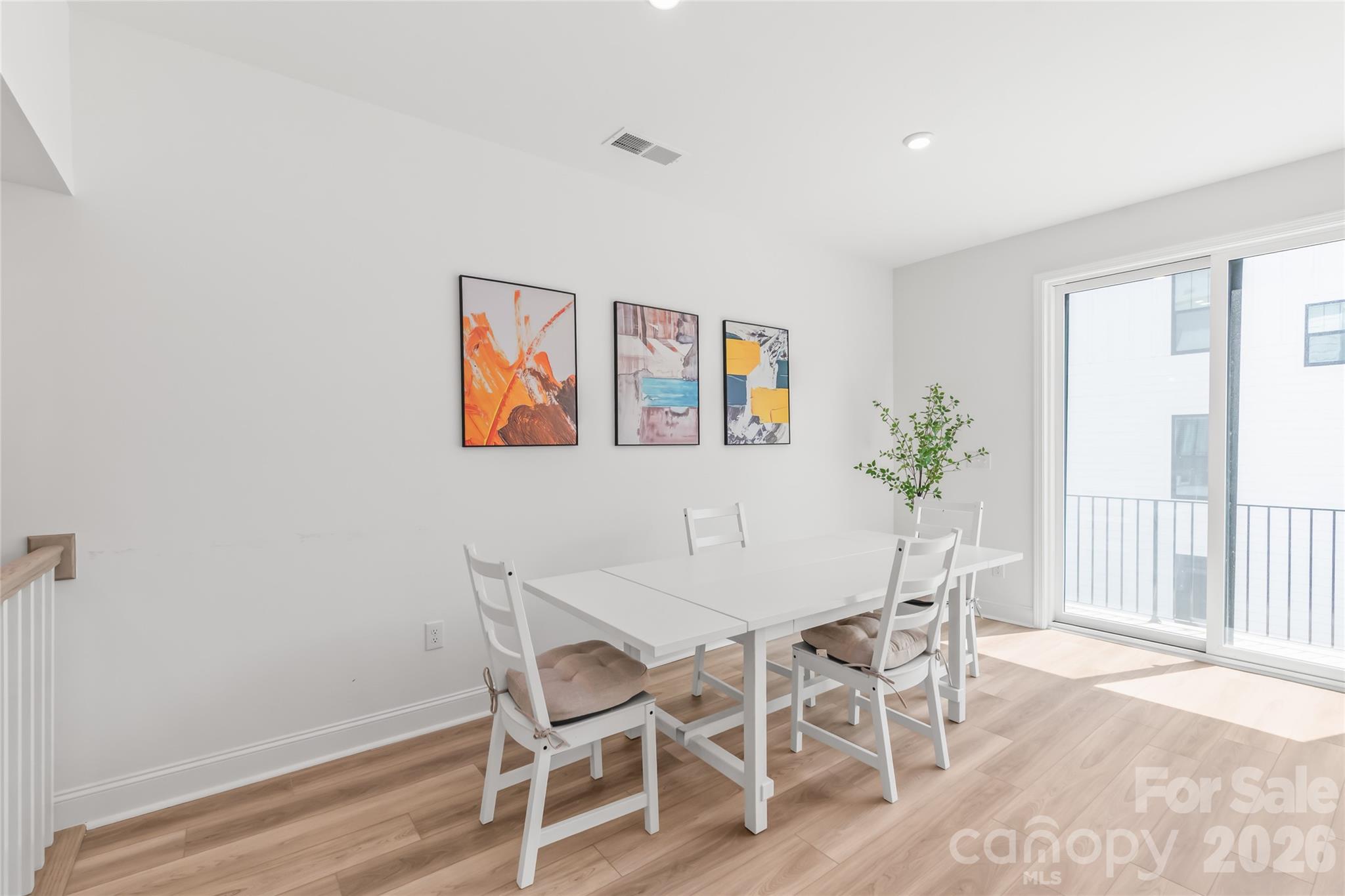 15309 Ballancroft Parkway — Charlotte