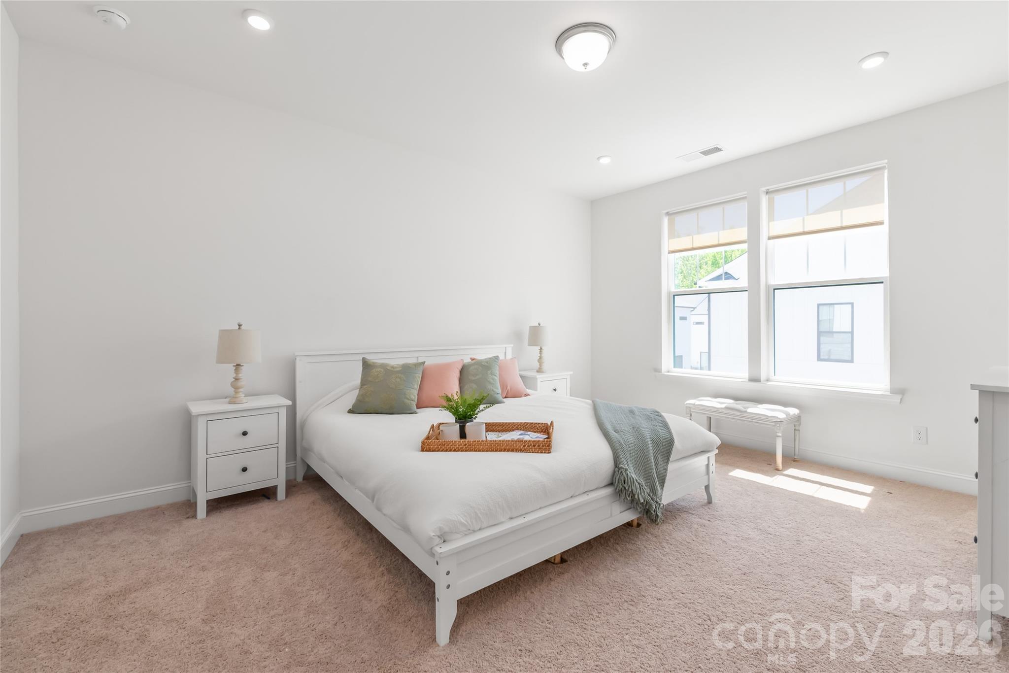 15309 Ballancroft Parkway — Charlotte