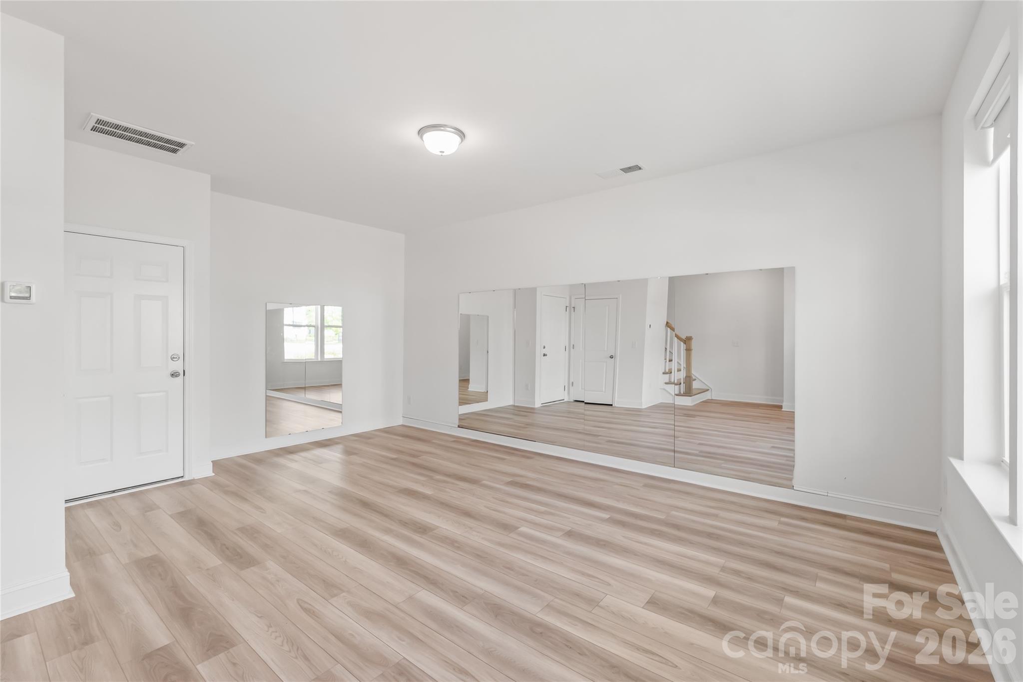 15309 Ballancroft Parkway — Charlotte