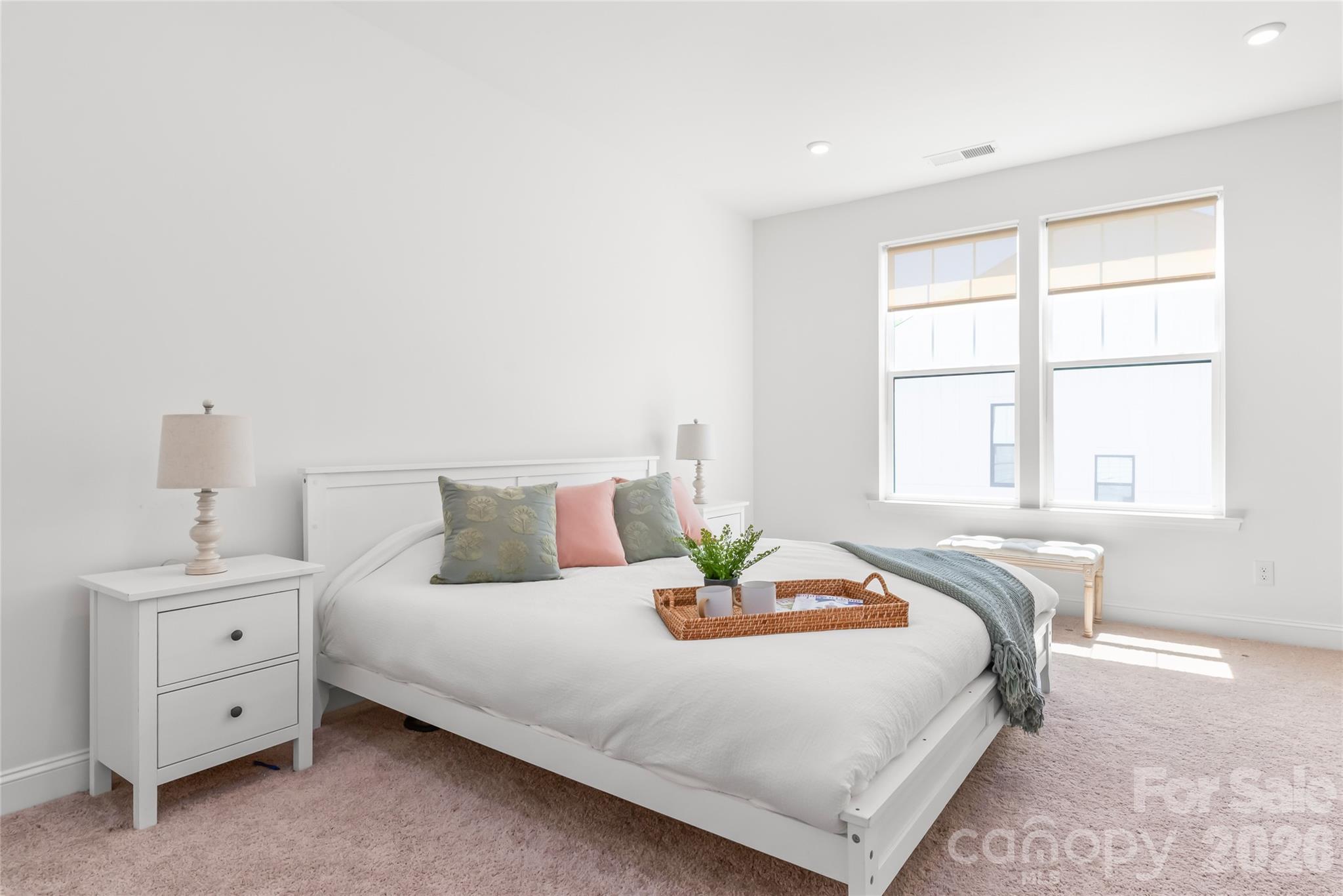 15309 Ballancroft Parkway — Charlotte