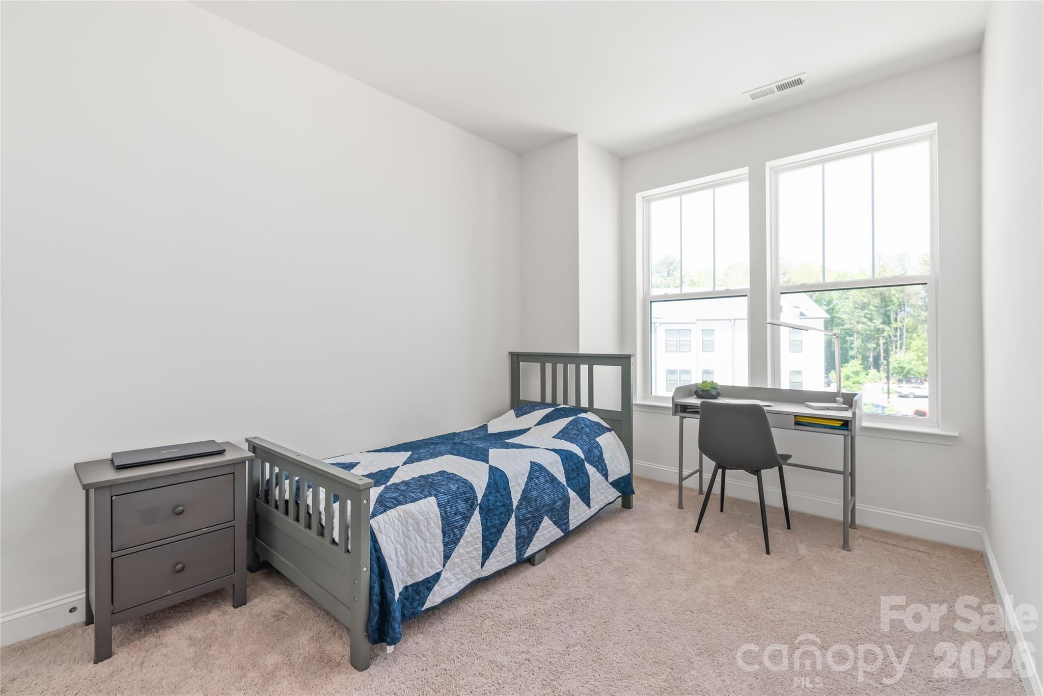 15309 Ballancroft Parkway — Charlotte