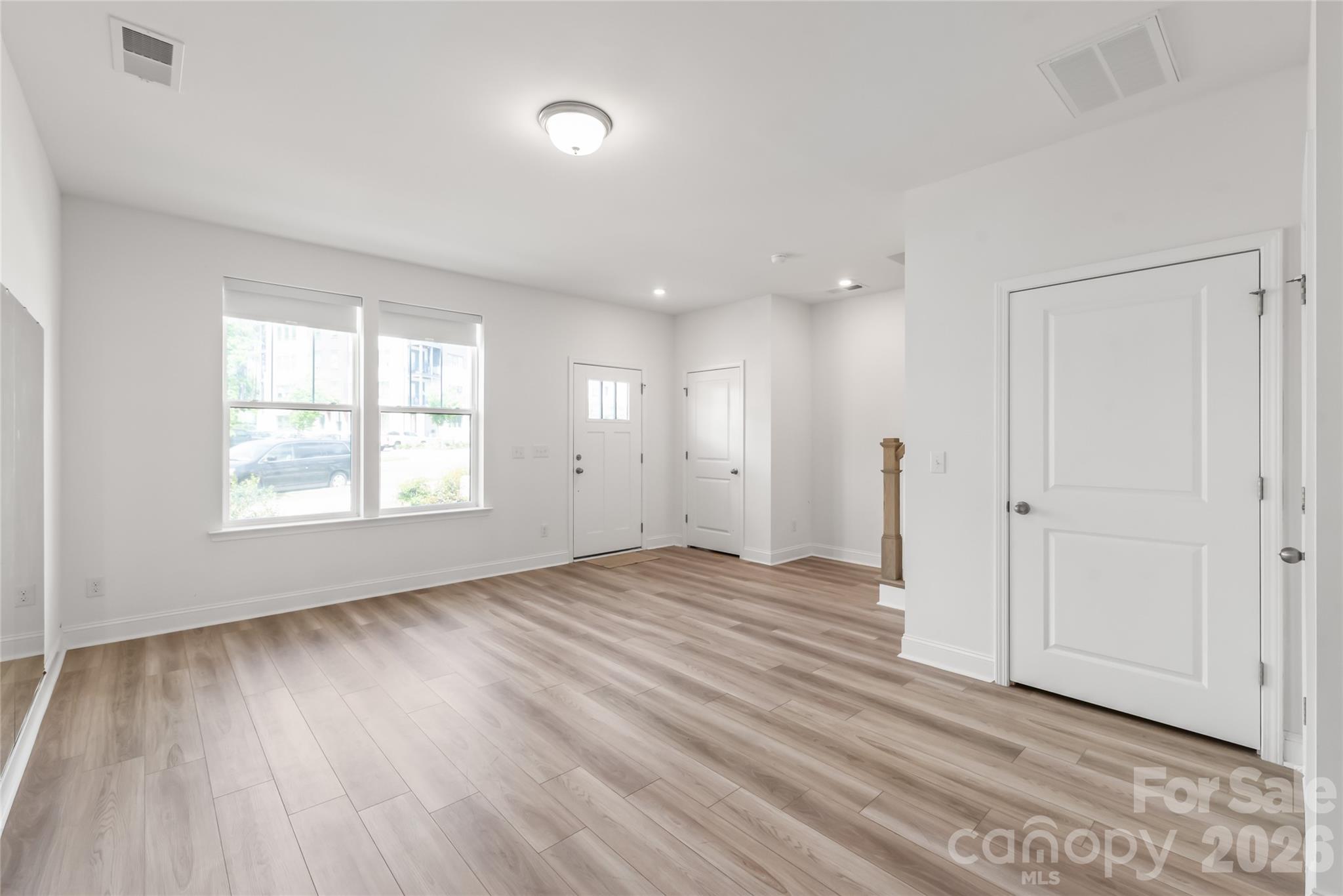 15309 Ballancroft Parkway — Charlotte