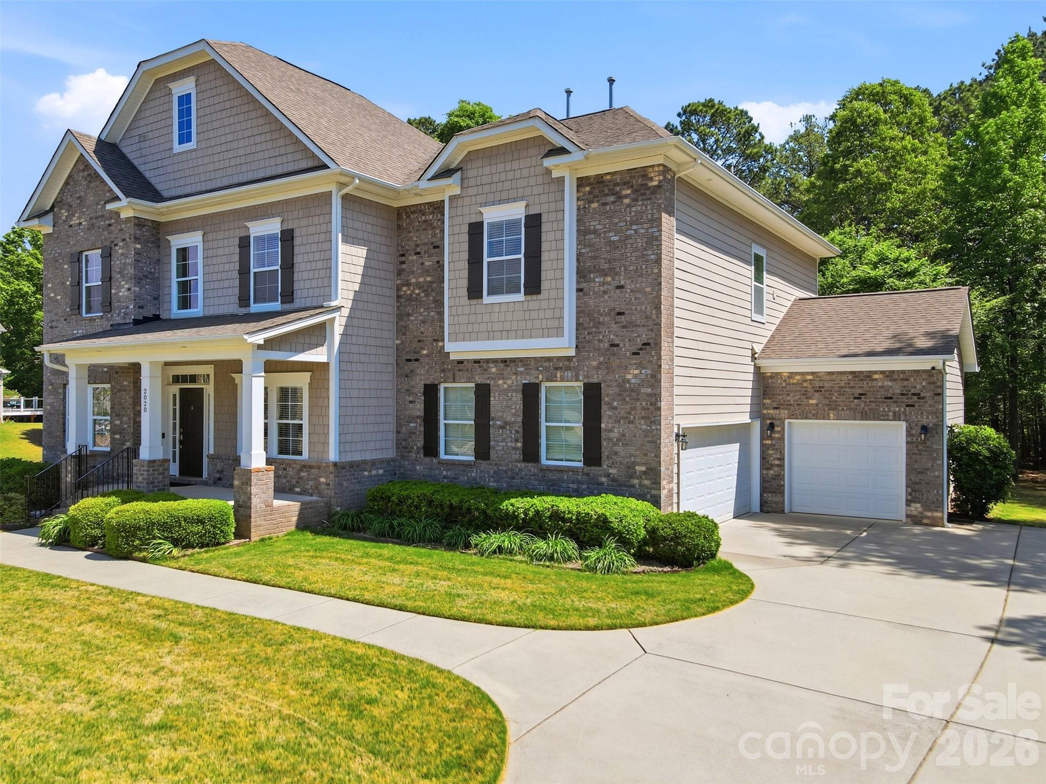 2020 Madeira Circle — Waxhaw