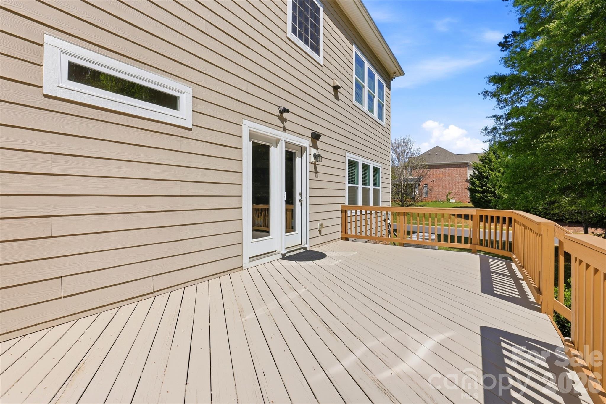 2020 Madeira Circle — Waxhaw